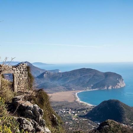 Holiday Home Marija Budva Ngoại thất bức ảnh